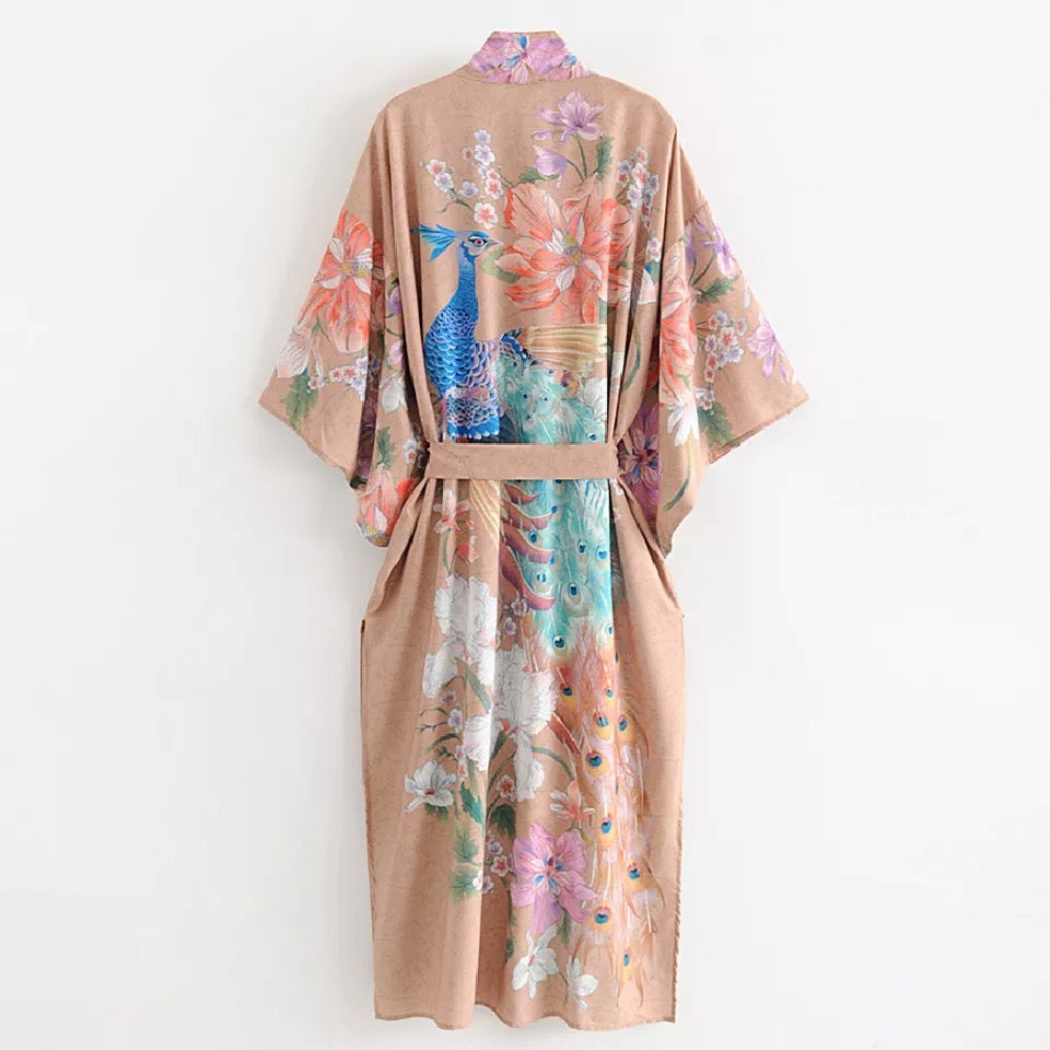 Peacock kimono . beige